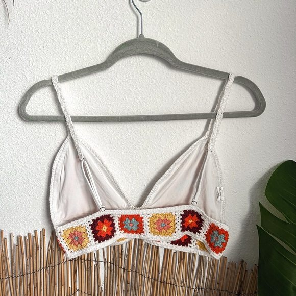 Gorgeous Boho Crochet Swim Top x Bralette - Picture 5 of 8